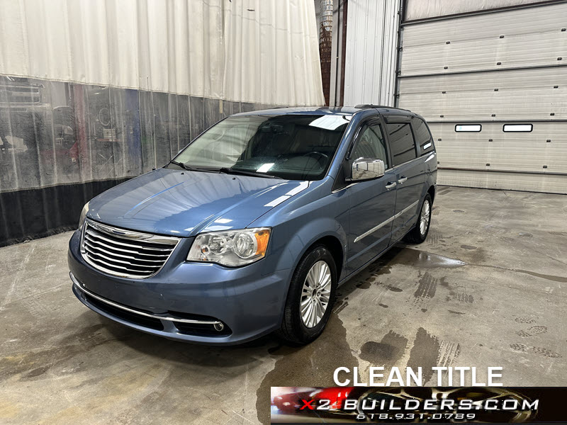 2011 Chrysler Town & Country Touring L